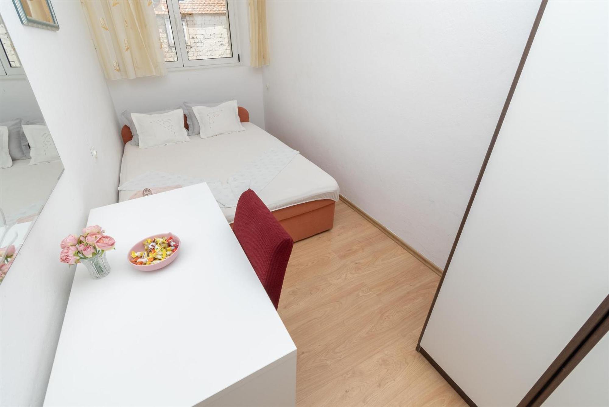 Apartment Joviz Макарска Экстерьер фото